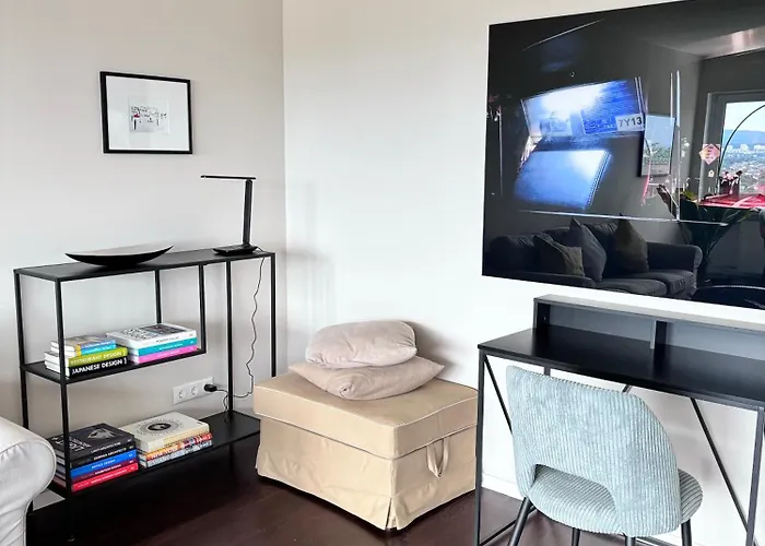 Raum2go - No2 Zentrales 2-zimmer Design & Blick * Wiesbaden