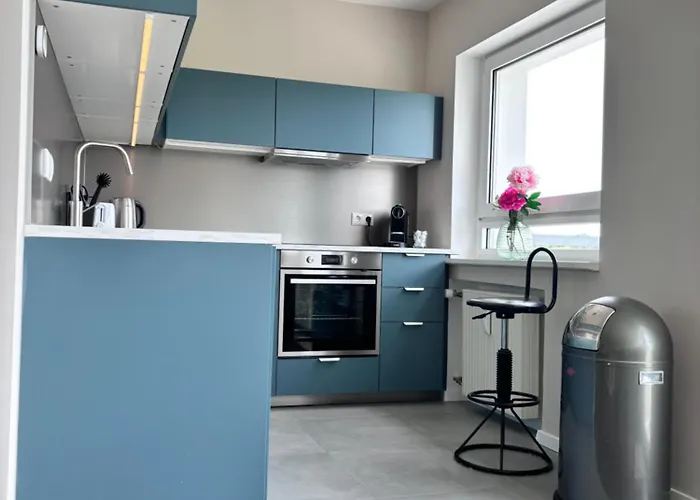 Raum2go - No2 Zentrales 2-zimmer Design & Blick Wiesbaden