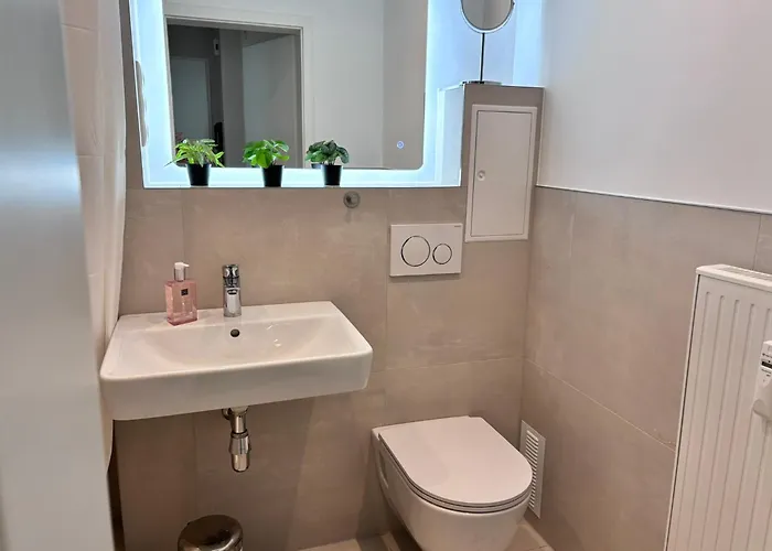 Raum2go - No2 Zentrales 2-zimmer Design & Blick Wiesbaden